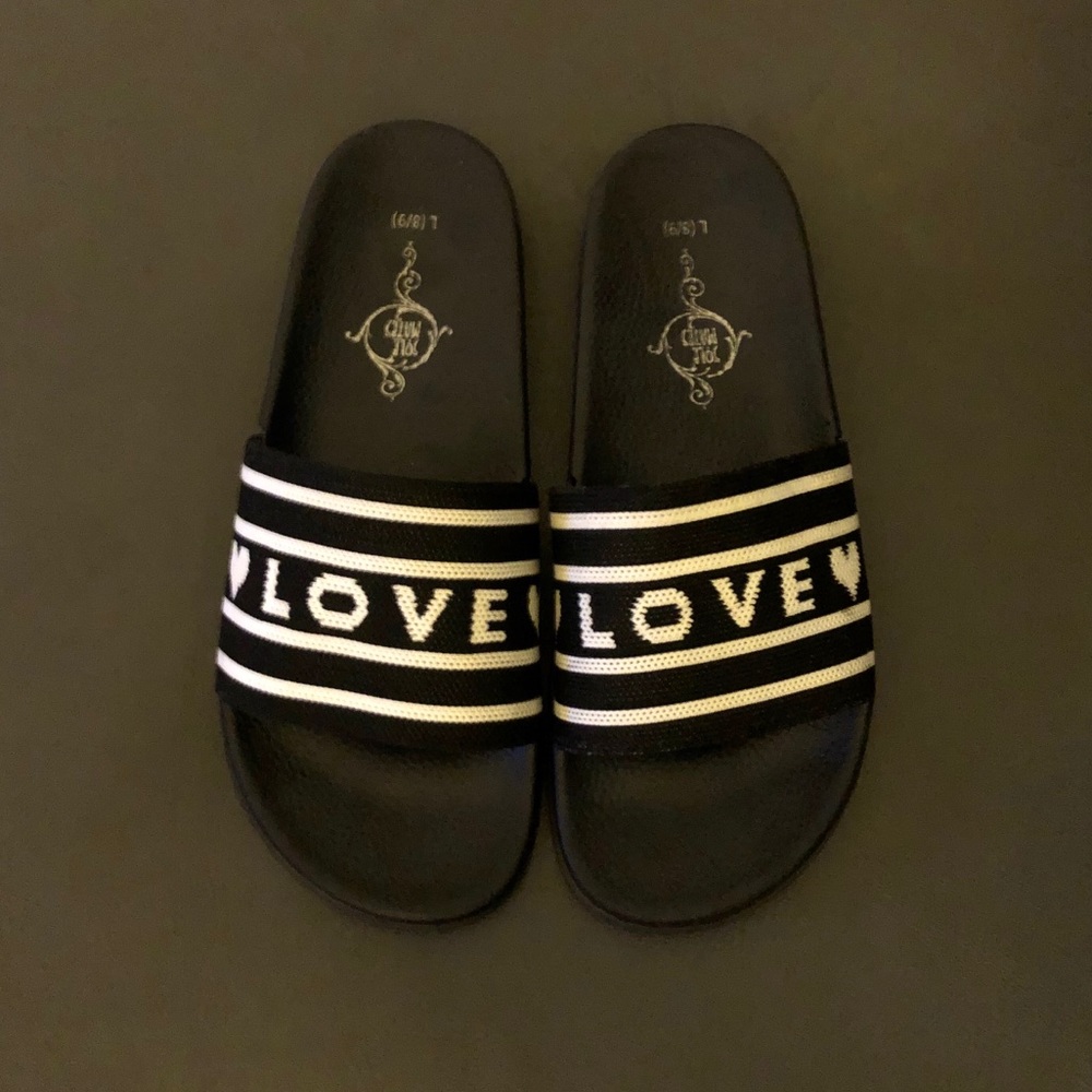 ❥ LOVE ❥ Slides